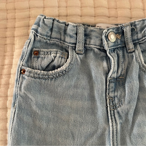 Zara jeans - Picture 2 of 5